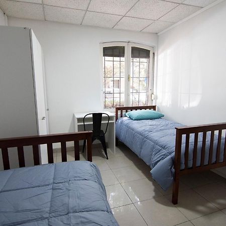 Habitacion En Providencia - Metro Salvador Santiago du Chili Extérieur photo